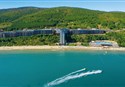 foto pohlad z mora na hotel Paradise Beach Residence vo Svetom Vlase v Bulharsku