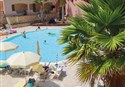 foto bazen hotela Red Sun Village v Canneddi - Isola Rossa na talianskom ostrove Sardinia