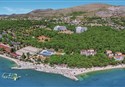 foto panoramaticky pohlad na hotel Medena v letovisku Trogir - Seget Donji v Chorvatsku