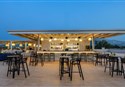 foto Roof top bar rezortu White Olive Marine Aquapark na gréckom ostrove Kos
