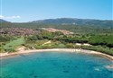 foto plaz La Canneddi pri hoteli Red Sun Village v Canneddi - Isola Rossa na talianskom ostrove Sardinia