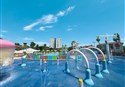 foto splash park s vodnymi atrakciami hotela Cronwell Platamon Resort, stredisko Platamonas, Olympska riviera, Grecko